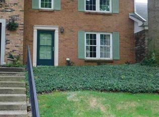 2606 E Windermere Woods Dr, Bloomington, IN