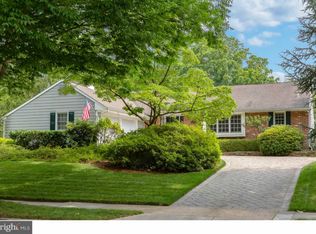 30 Heritage Rd, Haddonfield, NJ 08033