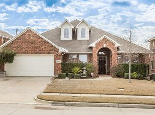 7902 Raton Ridge Ln, Arlington, TX 76002