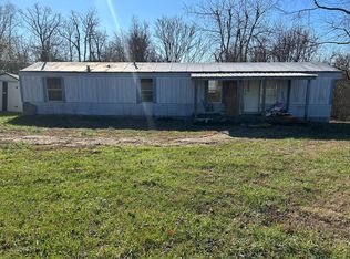 2091 Double Top Rd, Jamestown, TN 38556