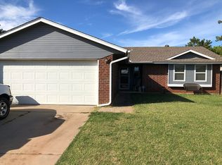 1213 Northridge Rd, Moore, OK 73160