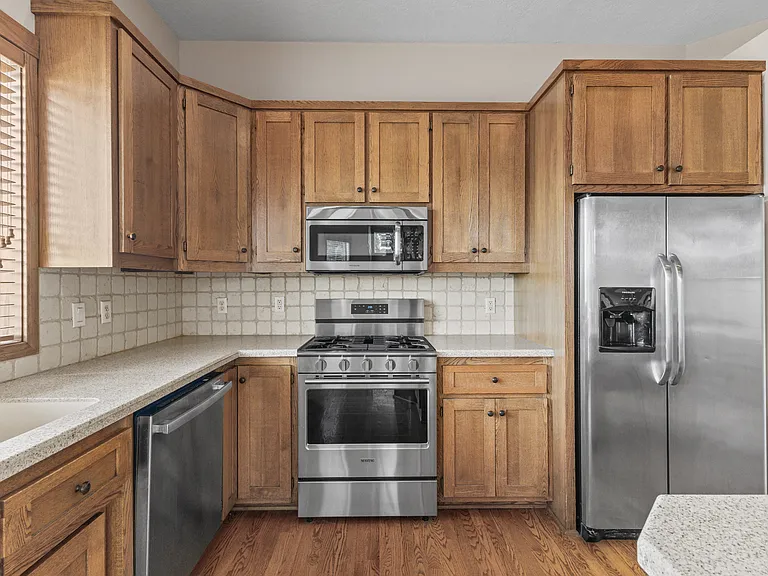 11435 Kenyon Ct NE — Photo 20