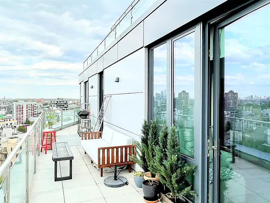 Rented by Cyberapts Management | media 1