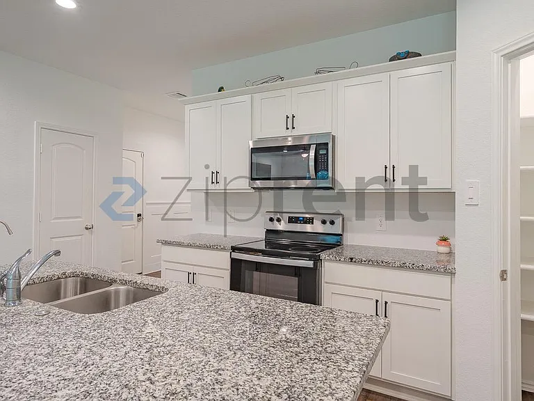 2914 Roman Forest Blvd — Photo 15