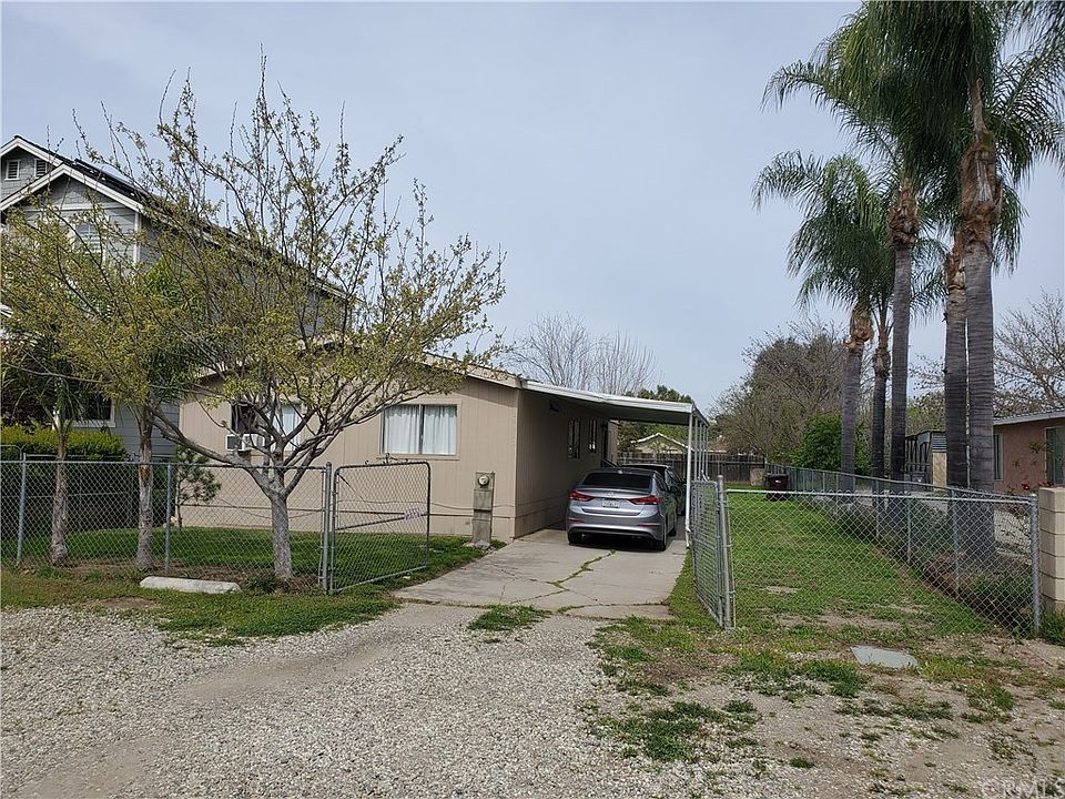 1st image of 24910 3rd Ave