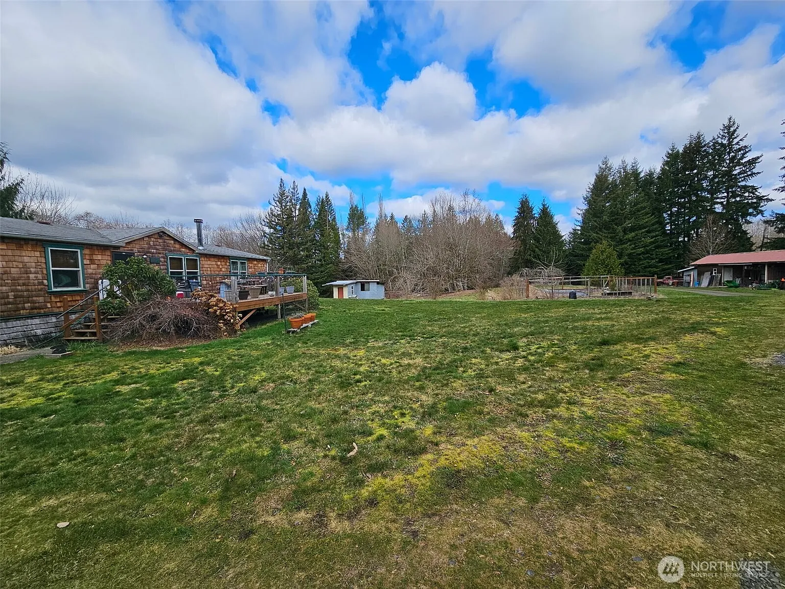8824 155th Avenue SE photo 1