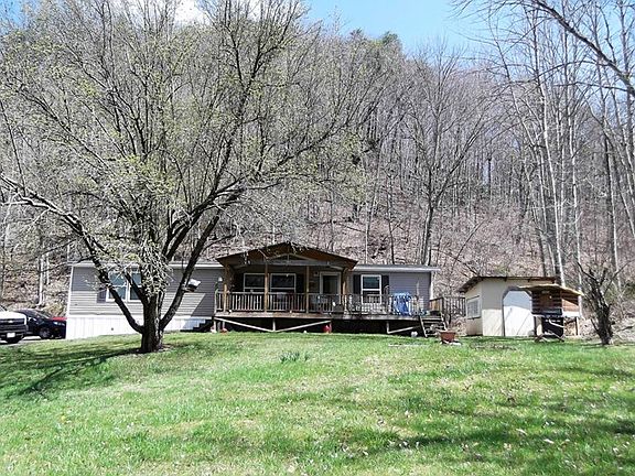 2nd image of 3071 Brookside Ln