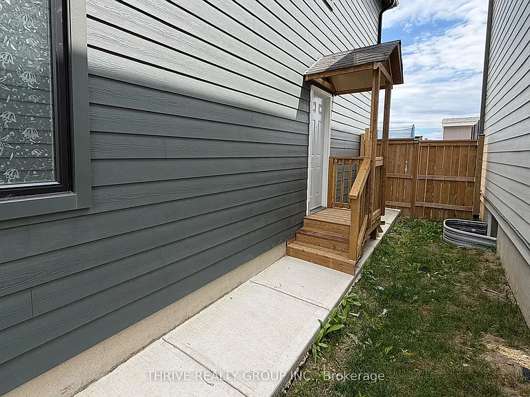 1514 Drew St #LOWER — Photo 2