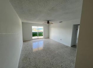 887 W 29th St #2, Hialeah, FL 33012