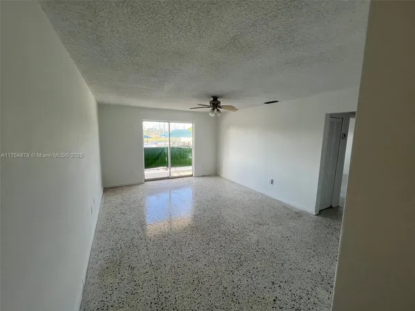 887 W 29th St #2, Hialeah, FL 33012
