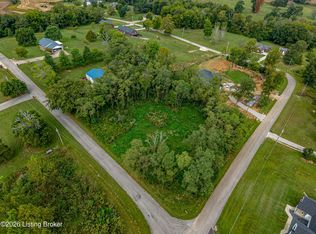 28 Freesia Ct, Brandenburg, KY 40108