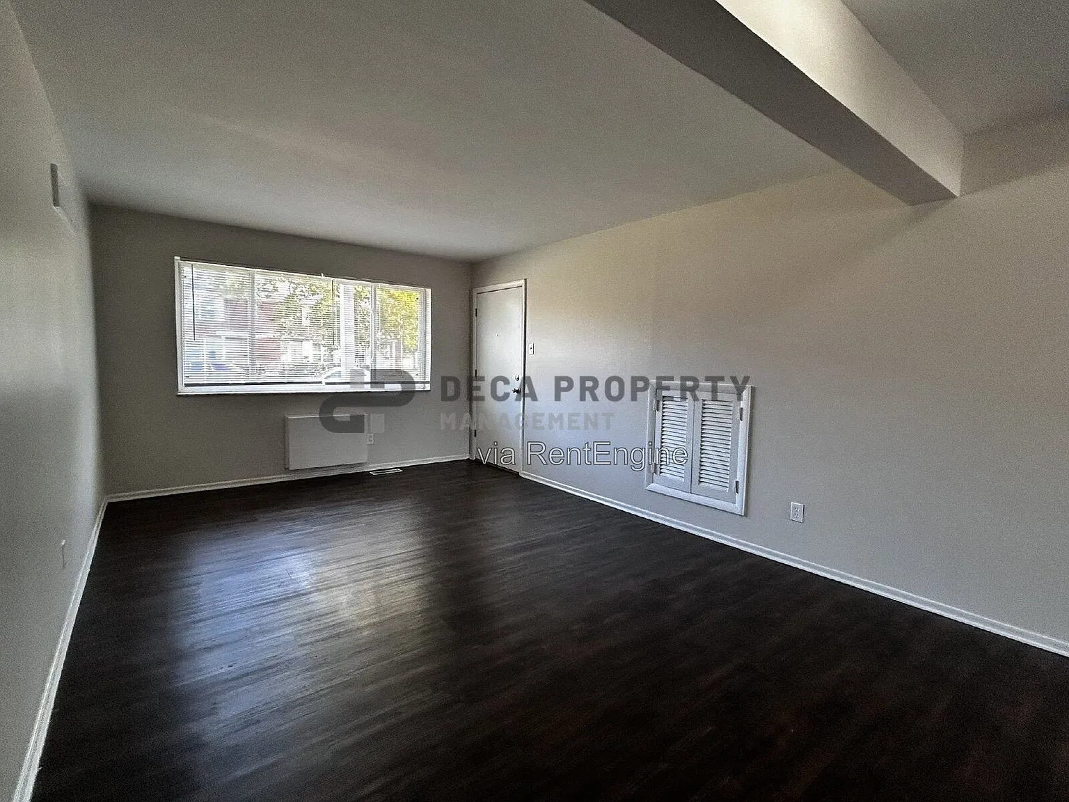 2 bed, 1.0 bath, 880 sqft, $1,100 — Photo 2