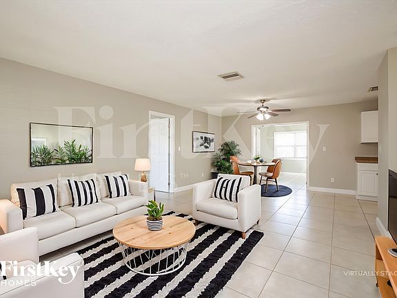 4th image of 112 Stafford Pl