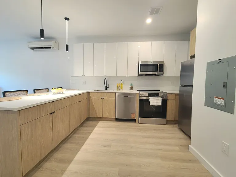 434 Scotland Rd #1 — Photo 2