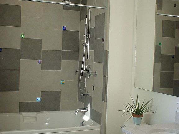 Upgraded Master Bath