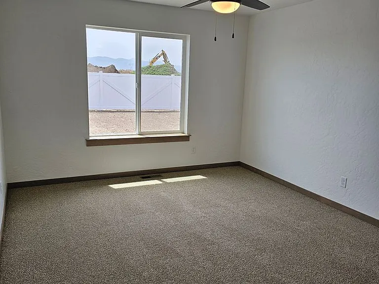 8982 W Disc Ave — Photo 28