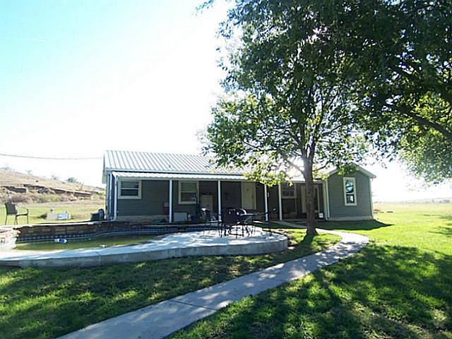 1st image of 233 Fm 677 S