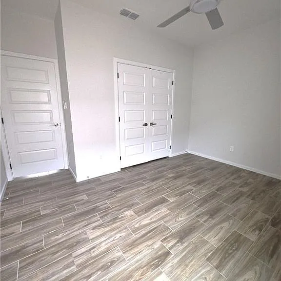 913 N Clarence Ave #2 — Photo 13
