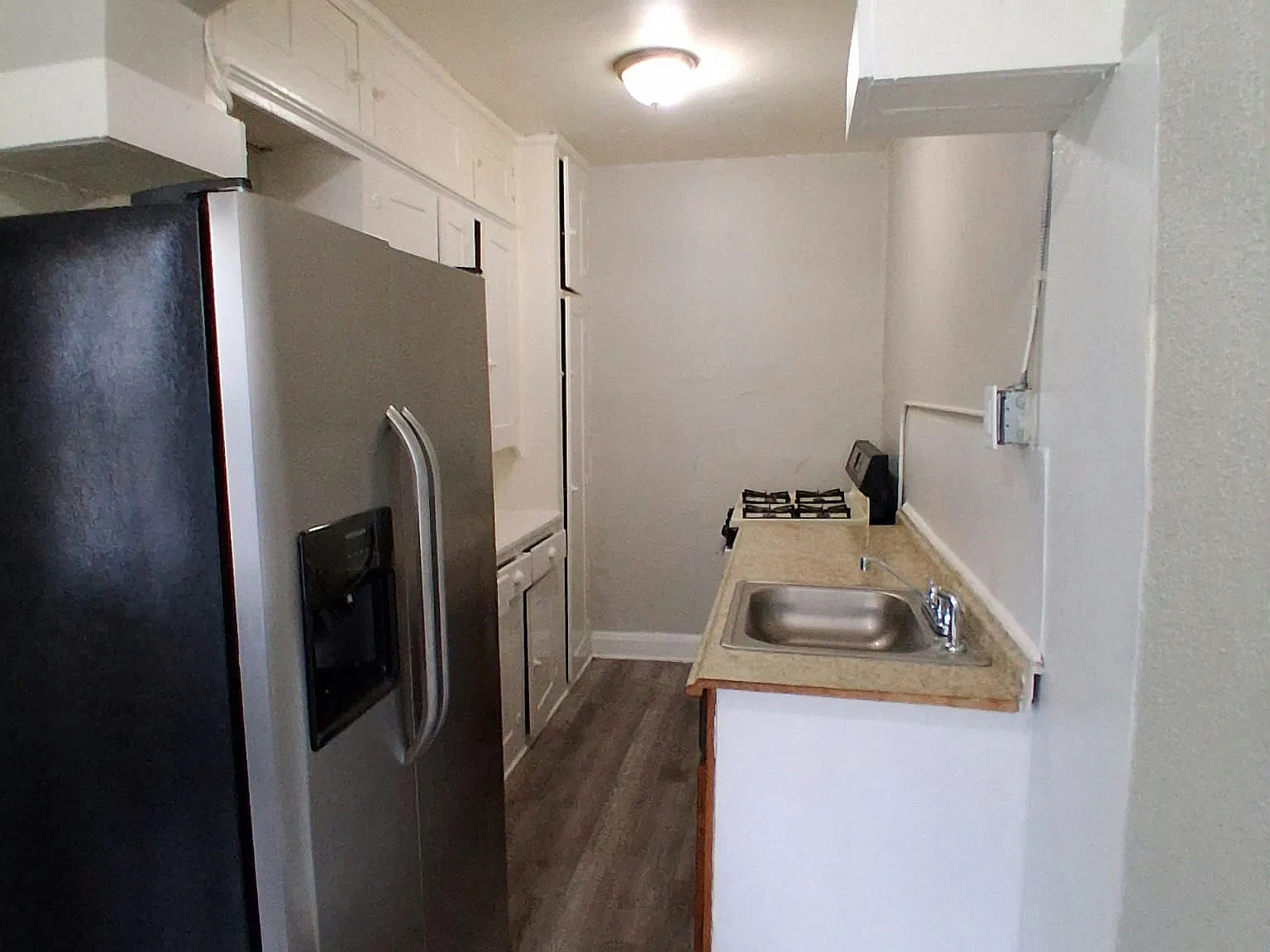 6330 Midland St — Photo 4