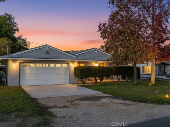 9941 Granite Hill Dr, Riverside, CA 92509