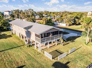 208 S Canal St, Ruskin, FL 33570