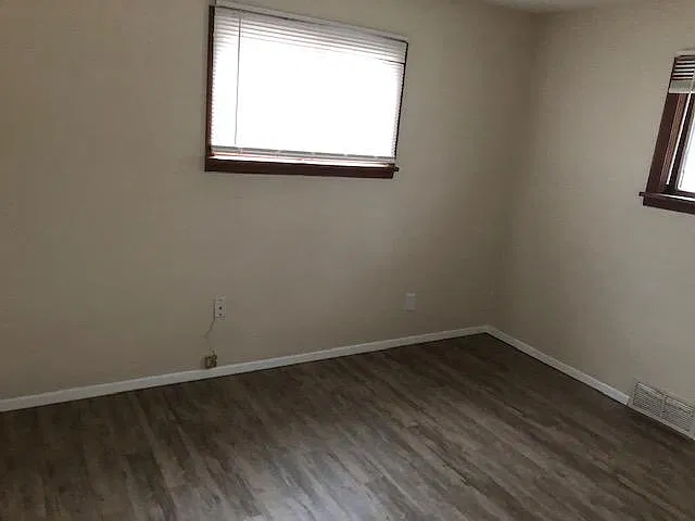 3 bed, 1.5 bath, 1224 sqft, $1,595 — Photo 3