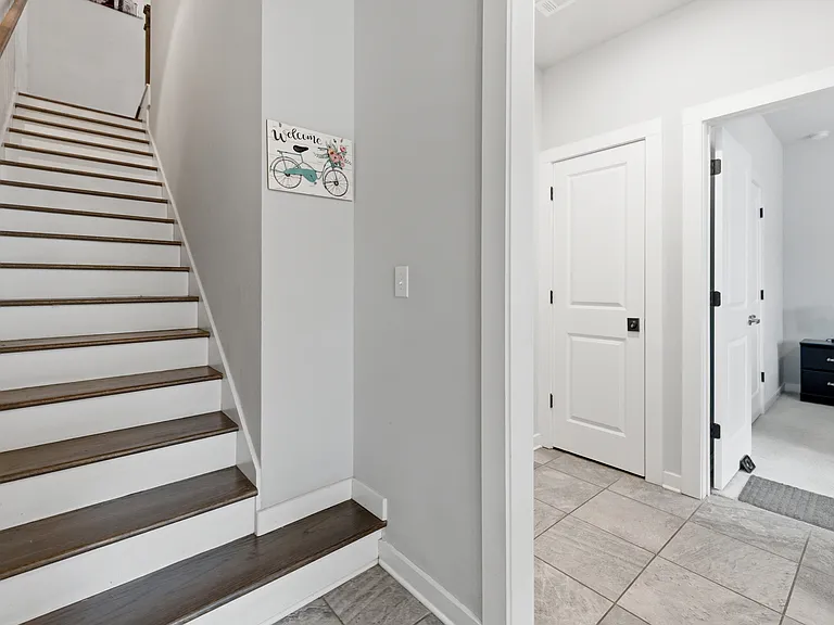 4762 Sampson Ct — Photo 28
