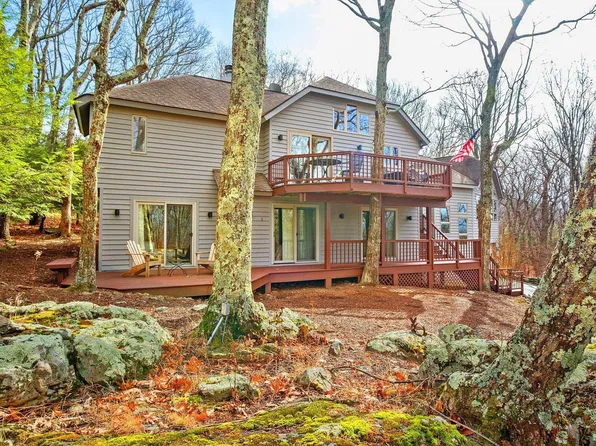 315 Devils Knob Loop, Roseland, VA 22967