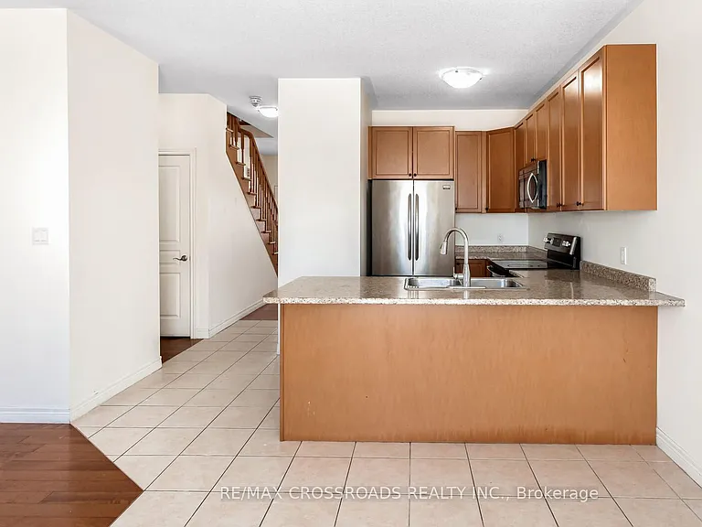 7 Colorado Blvd — Photo 13