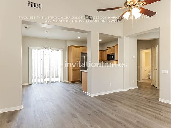 3rd image of 2138 W Monte Cristo Ave