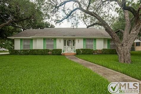 2nd image of 3340 Chadwell Dr