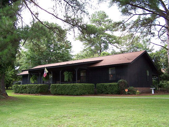 1st image of 107 Gwendolyn Dr