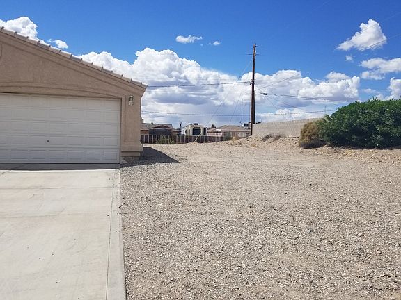 2nd image of 3747 Mission Dr S