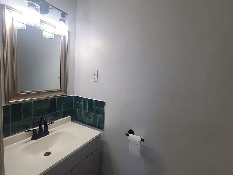 109 Fuller Way #109 — Photo 9