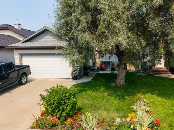 126 S Dorothy Gentleman Cres N, Lethbridge, AB T1H 5N9