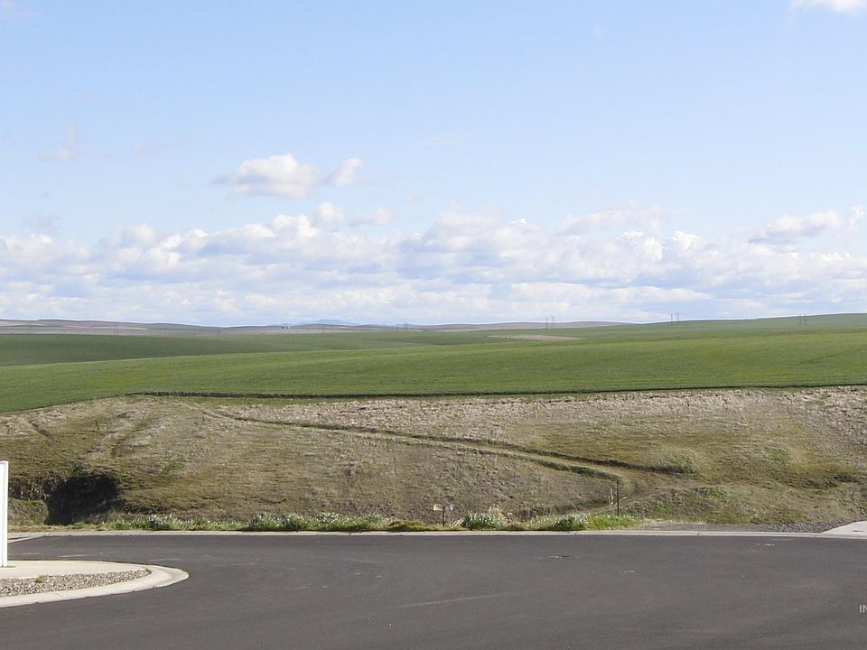 1st image of 3225 Hidden Valley Loop