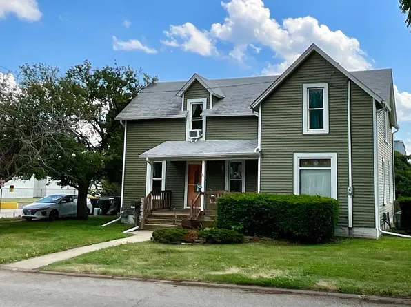 522 E Exchange St, Geneseo, IL 61254