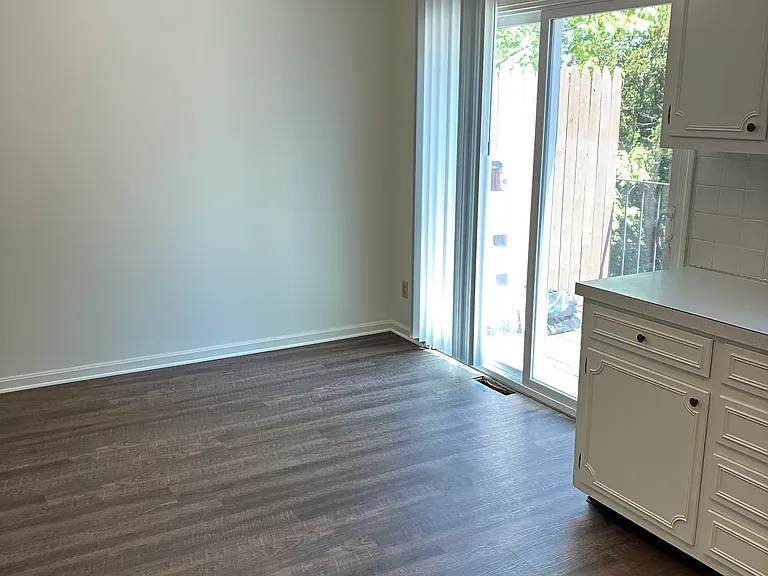 2567 Chamberlain Rd — Photo 13