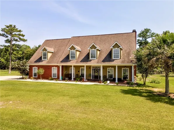 3045 Drag Strip Ln, Coden, AL 36523