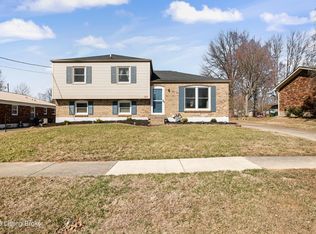 9207 Lethborough Dr, Jeffersontown, KY 40299