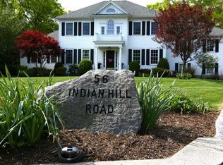 56 Indian Hill Rd, Warwick, RI 02886