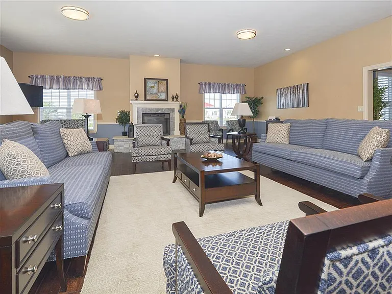 Beech Grove Station Senior Apartments — Photo 15