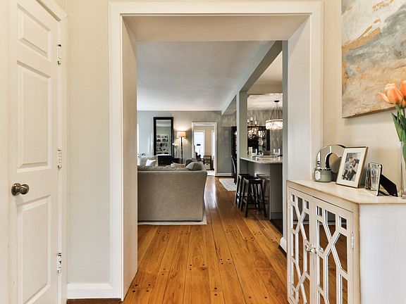 2nd image of 101 Elm Ave
