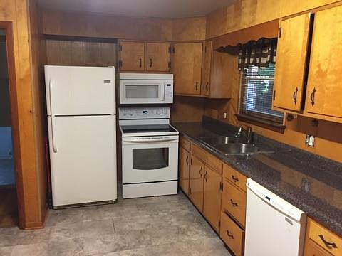 2nd image of 4823 Bradington Ave