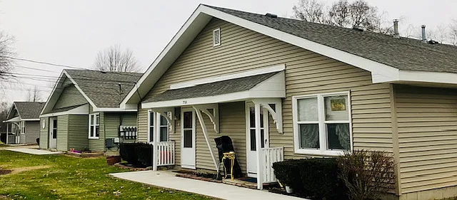 Tecumseh Townhomes - 700-B — Photo 4