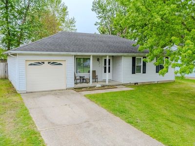 44 Jacks St, Gas City, IN, 46933