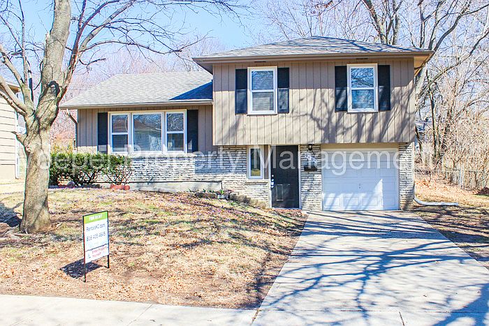 1st image of 9401 Richmond Ave