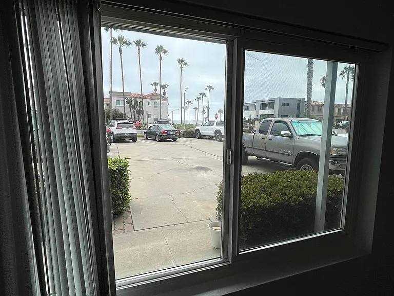 201 Surfrider Way — Photo 52