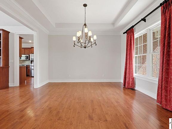 4th image of 118 Blissful View Dr