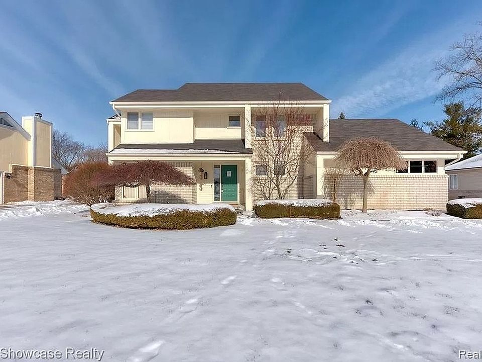 1st image of 8220 Woodspur Dr